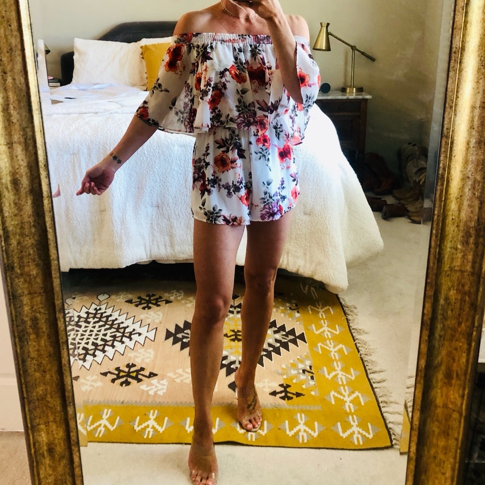 SHOW ME YOUR MUMU - floral strapless romper, med